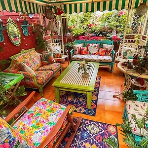 Bed and breakfast On The House Boutique