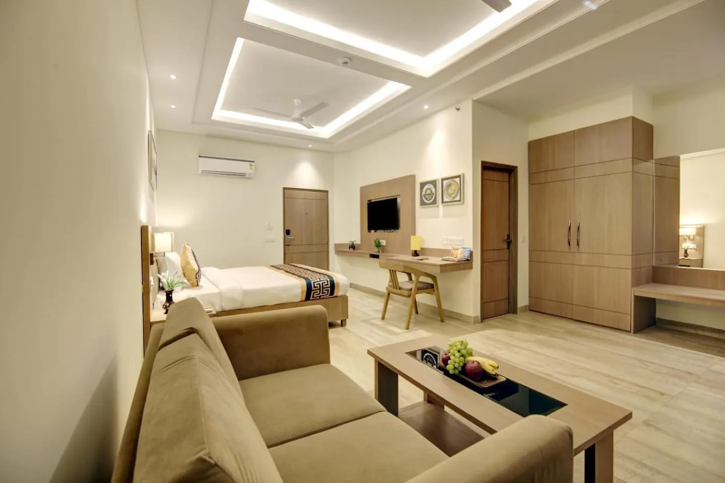 King Delhi Airport Hotel New Delhi