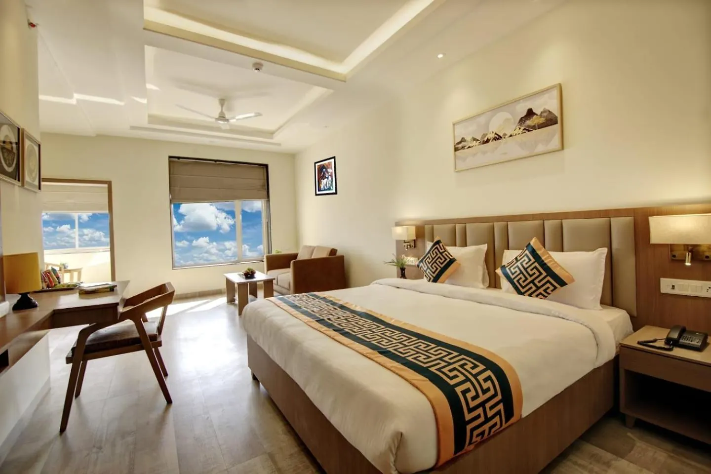 King Delhi Airport Hotel New Delhi