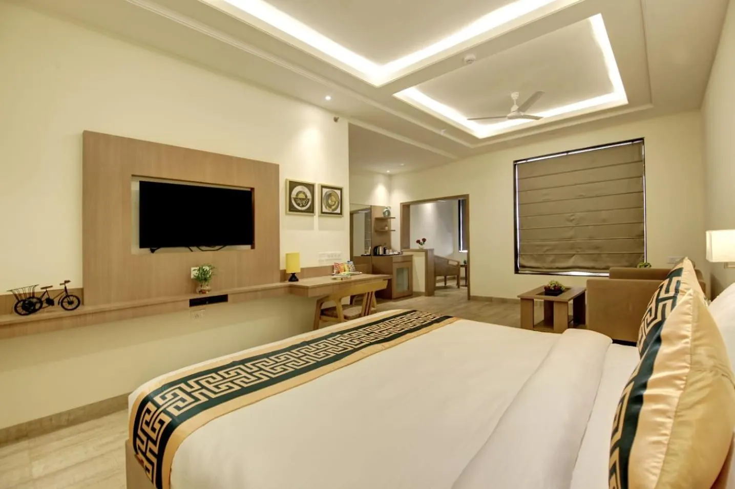 King Delhi Airport Hotel New Delhi