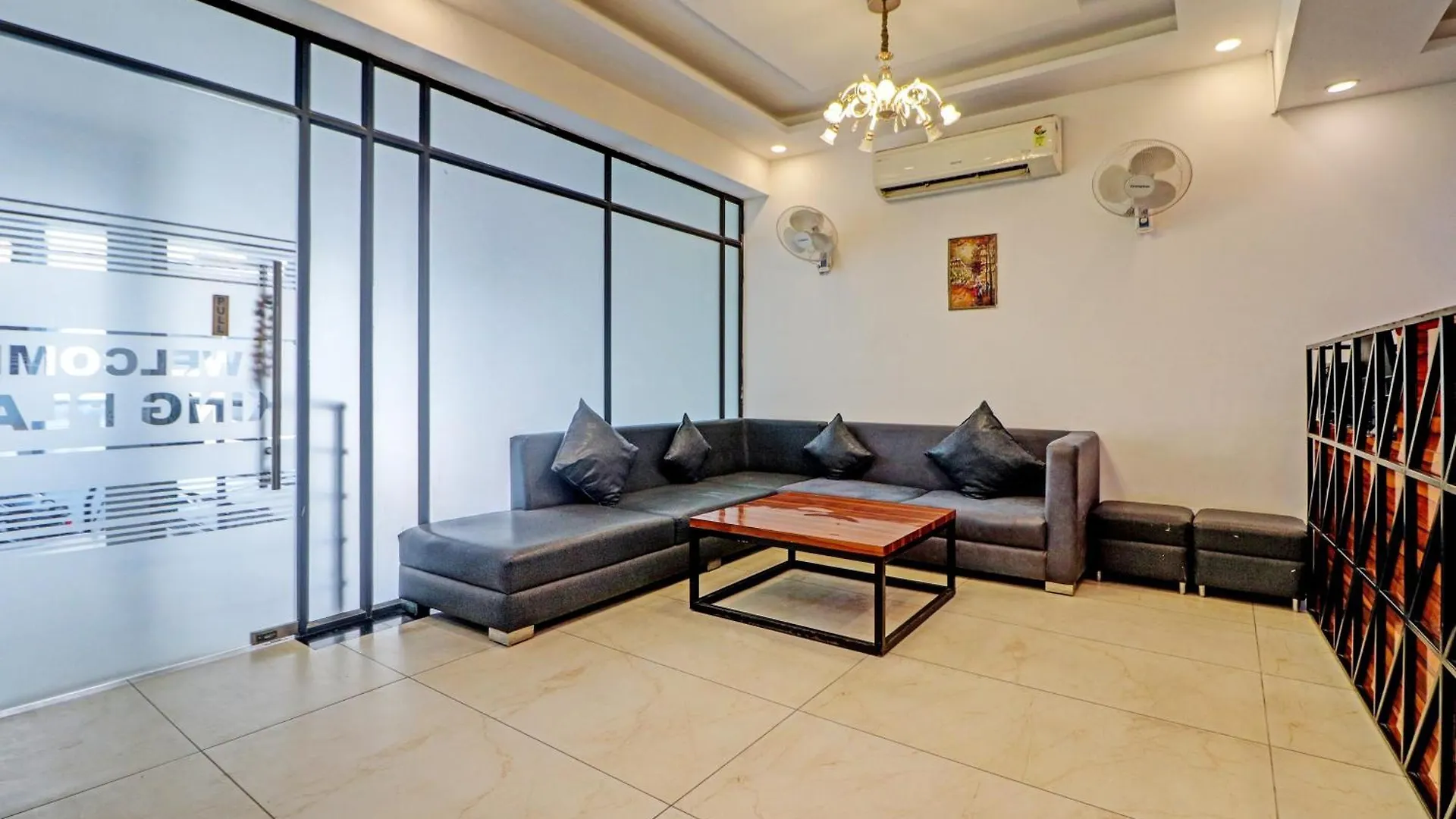 King Delhi Airport Hotel New Delhi 4*,  India